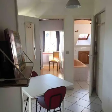 Logement Cosy Et Lumineux Auxerre Exterior photo